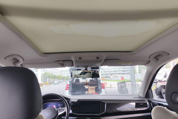 Used Volkswagen Tayron GTE Plug-in Hybrid 2022 1.4T Luxury Edition Headliner