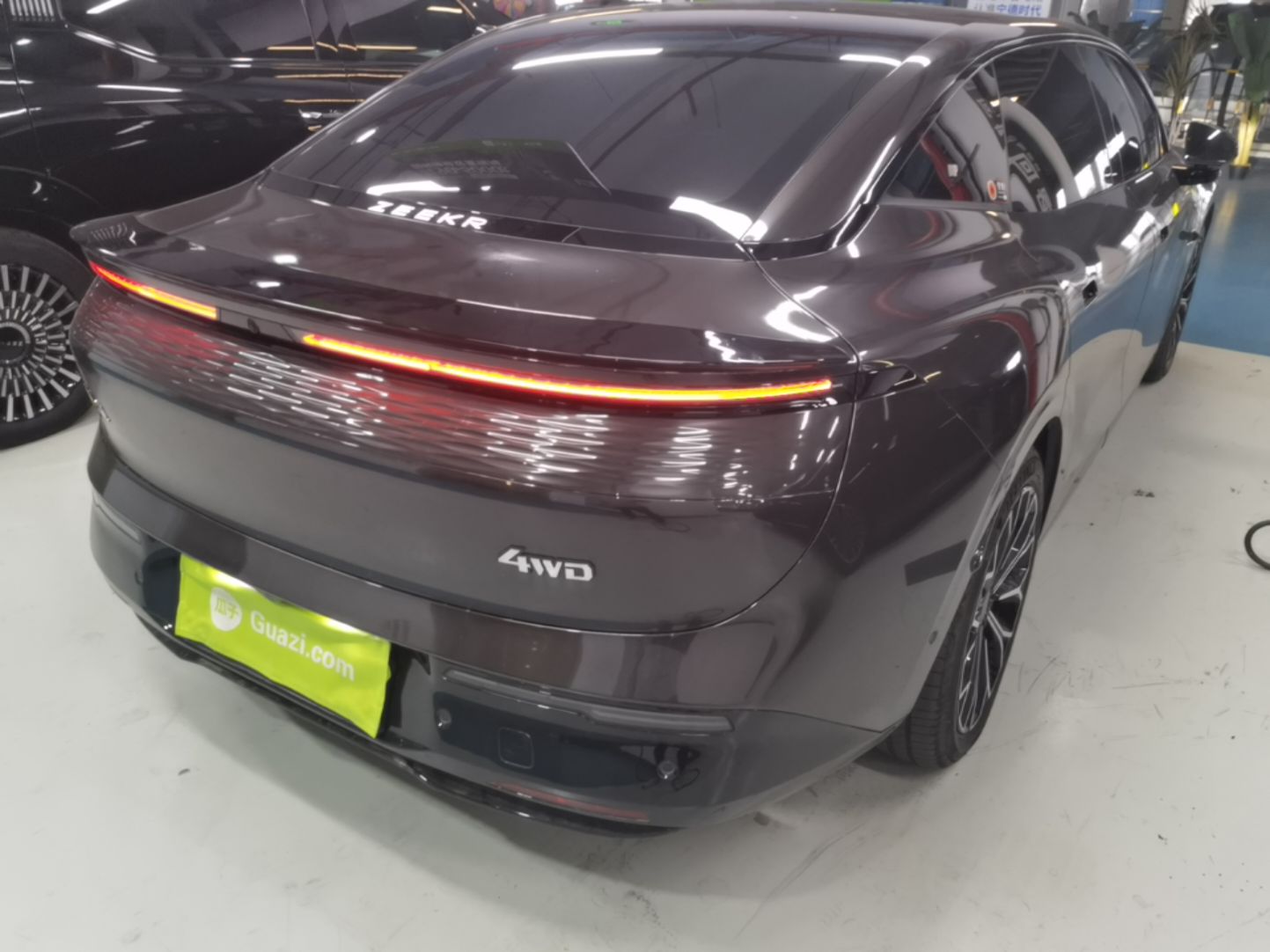 Zeekr 007 2025 Long-Range All-Wheel-Drive Intelligent Driving Version 100 kWh — снимка 6