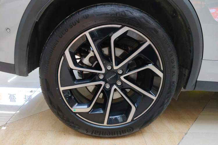 Used Lynk & Co 01 EM-P 2023 1.5TD EM-P Dawn Edition
