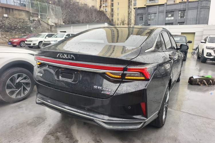 Used Dongfeng Aeolus Yixuan MAX 2023 1.5T Super-Powered Dad Edition