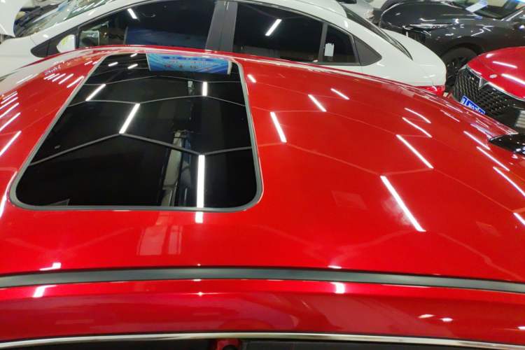 Used Dongfeng Aeolus Yixuan 2022 230T Automatic Adaptive-Beam Knight Edition
