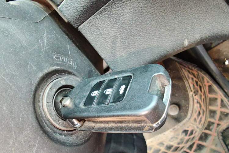 Used Honda Vezel 2017 1.5L CVT 2WD Comfort Model Vehicle Key