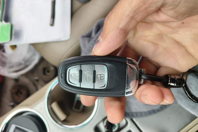 Used Toyota Highlander 2009 3.5L 4x4 7-Seater Luxury Edition Vehicle Key