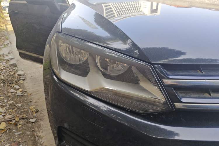 Used Volkswagen Touareg 2011 3.0 TSI Standard Version