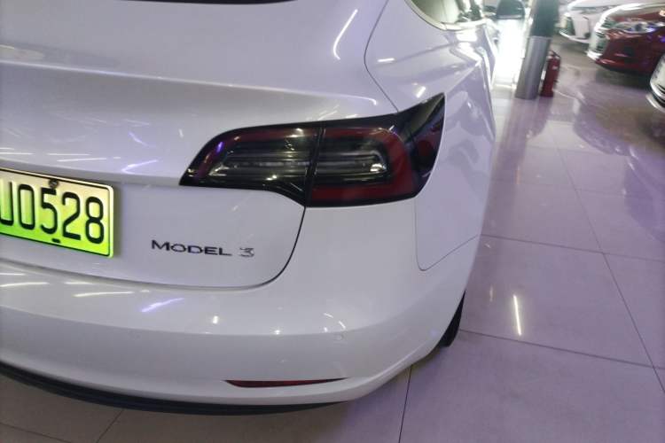 Used Tesla Model 3 2019 Standard Range Rear-Drive Upgraded Version Right Rear Taillight