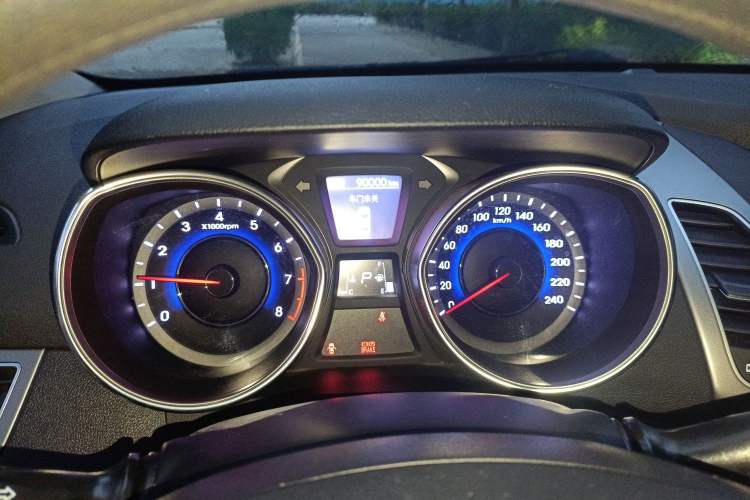 Used Hyundai Elantra (5th Generation / Langdong) 2016 1.6L Automatic Prestige Model
