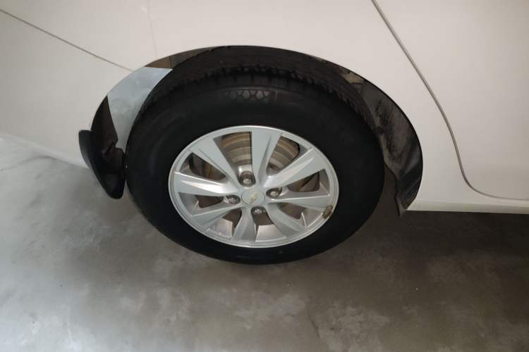 Used Chevrolet Sail 2015 Sail 3 1.5L Manual with Ideal Sunroof Edition