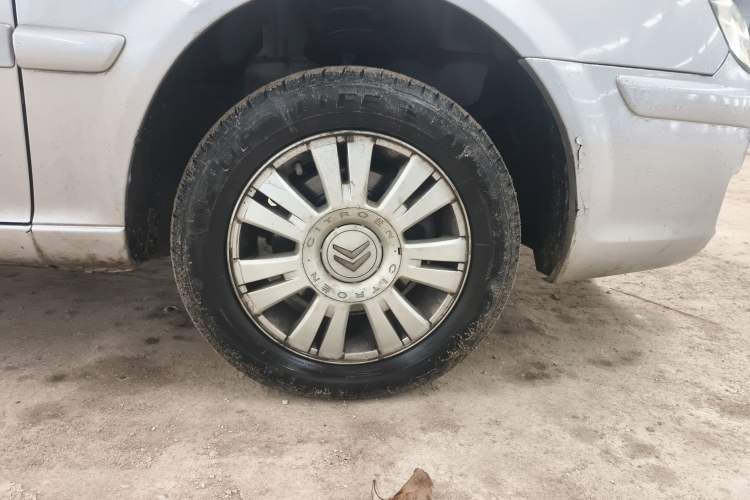 Used Citroen Elysee 2012 Sedan 1.6L Manual Tech Model CNG
