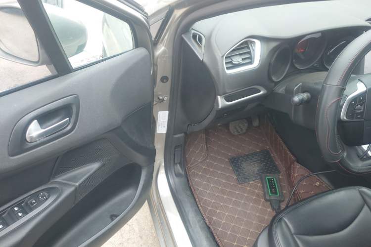 Used Citroen C4L 2015 1.2T Automatic Luxury Edition
