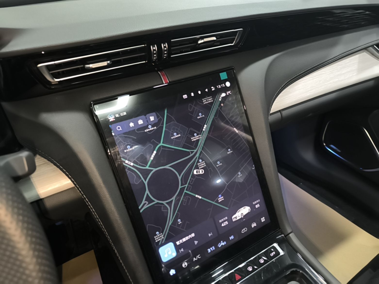 Hongqi H5 PHEV 2025 130 Super Hybrid Version — снимка 15