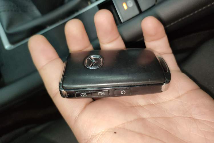 Used Mazda Mazda 3 Axela 2023 1.5L Manual ZhiMei Edition
