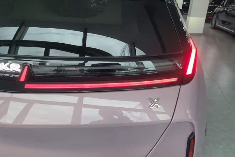 Used Zeekr X 2025 Four-Seater Rear-Drive Cube Version
