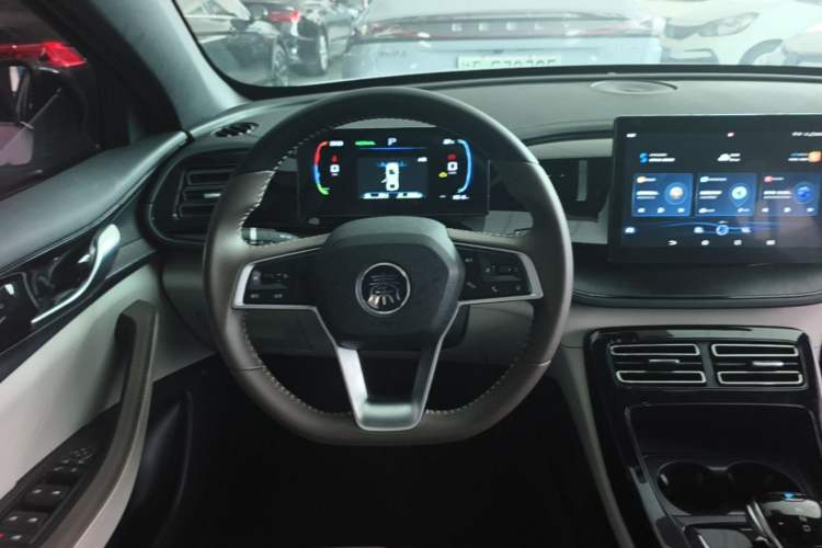 Used BYD Qin PLUS 2024 HONOR Edition DM-i 55KM Leading Model
