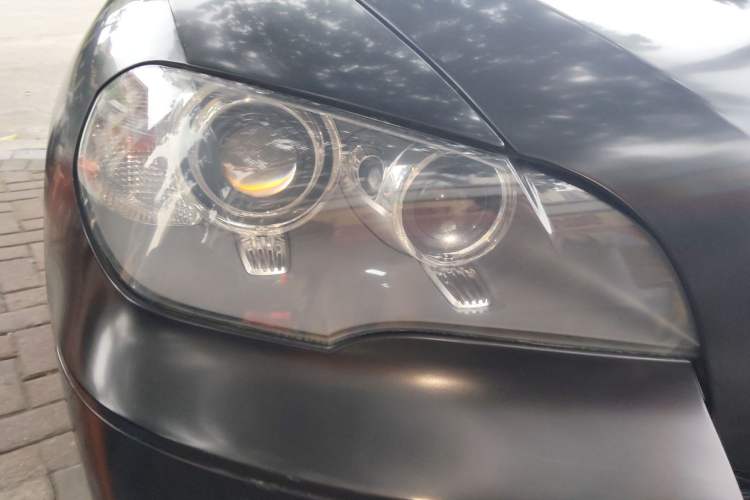 Used BMW X5  Right Front Headlight