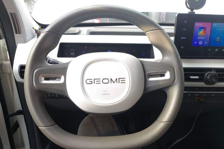 Used Geely Galaxy Panda 2024 200km Panda Rider Steering Wheel