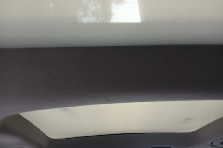 Used Mercedes-Benz GLA 2015 GLA 220 4MATIC Luxury Model Headliner