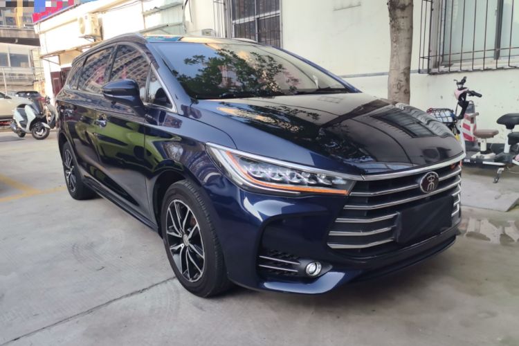 Used BYD Song MAX 2017 1.5T Automatic Smart Connect Elite 7-Seater
