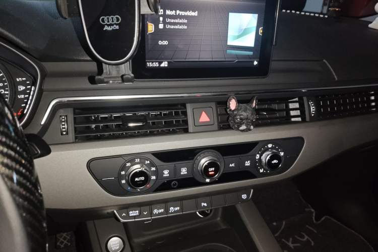 Used Audi A4L 2018 30th Anniversary Edition 40 TFSI Trendy Model
