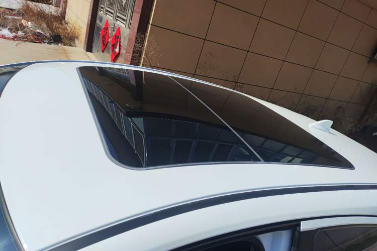 Used Honda Vezel 2020 1.5L CVT Pioneer Edition
