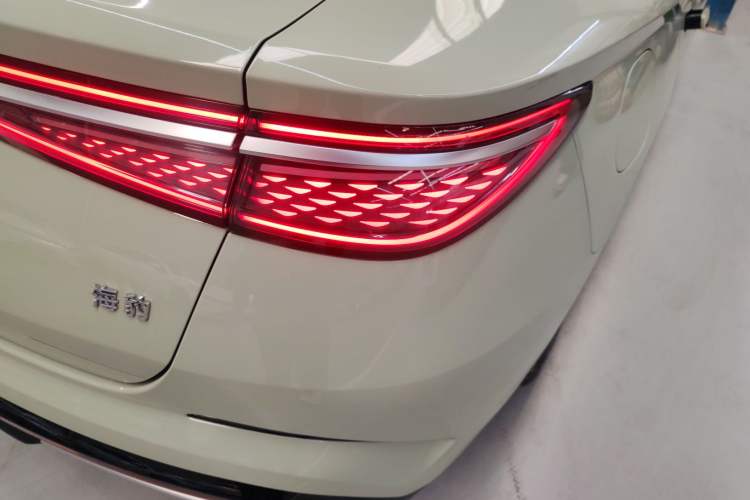 Used BYD Seal 2023 DM-i 1.5T 121km Prestige Model
