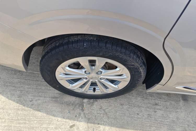 Used Wuling Jiachen 2022 1.5T CVT Smart Luxury Version
