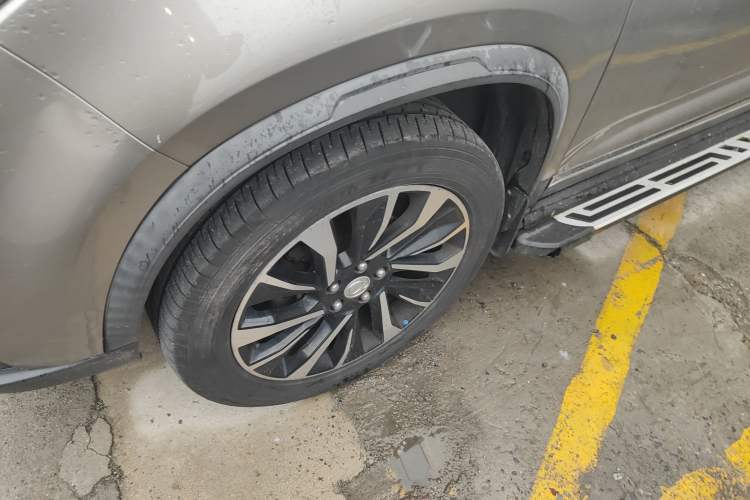 Used FORTHING T5L 2020 1.5T Automatic Luxury 7-Seater China VI Standard
