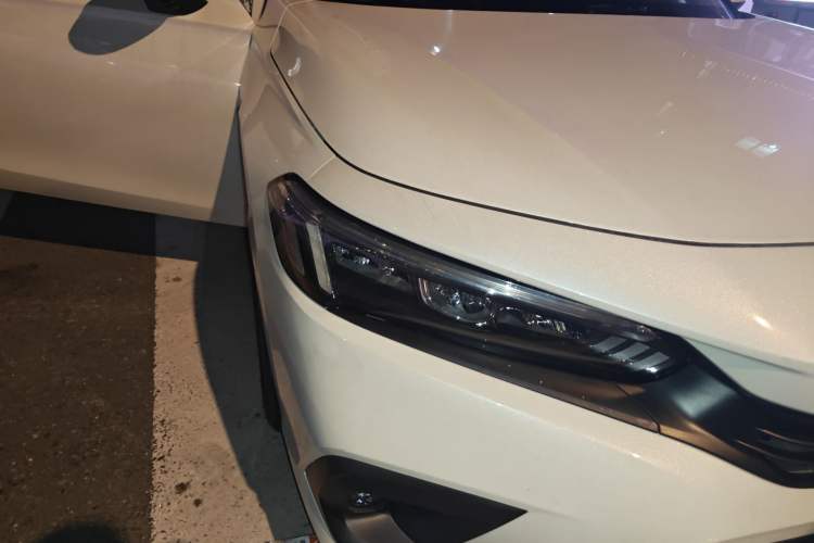 Used Honda Civic 2023 240TURBO CVT Dynamic Edition Right Front Headlight