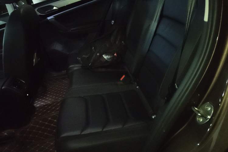 Used Volkswagen Tayron 2019 330TSI Two-Wheel-Drive Luxury Plus China VI Standard
