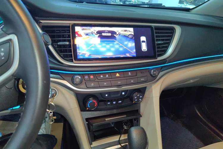 Used Buick GT 2021 Exemplar 1.5L Automatic Elite Version Audio And AC Panel