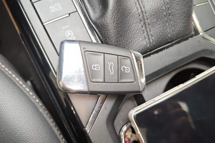 Used Volkswagen Passat 2022 280TSI Business Edition Vehicle Key