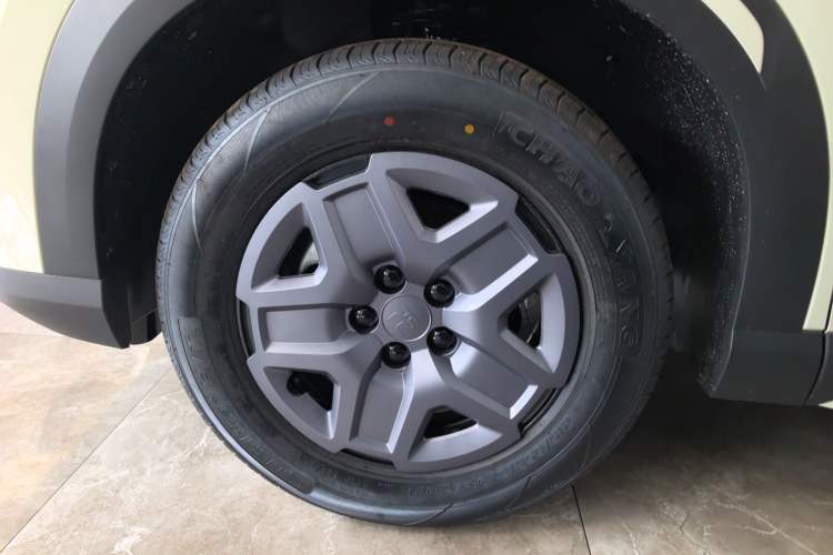 Used BYD Yuan UP 2025 Model 301KM Leading Version