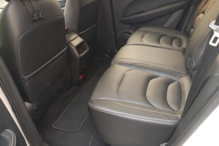 Used Baojun 530 2020 1.5T CVT Luxury Connected Version 5 Seats Left Rear Seat