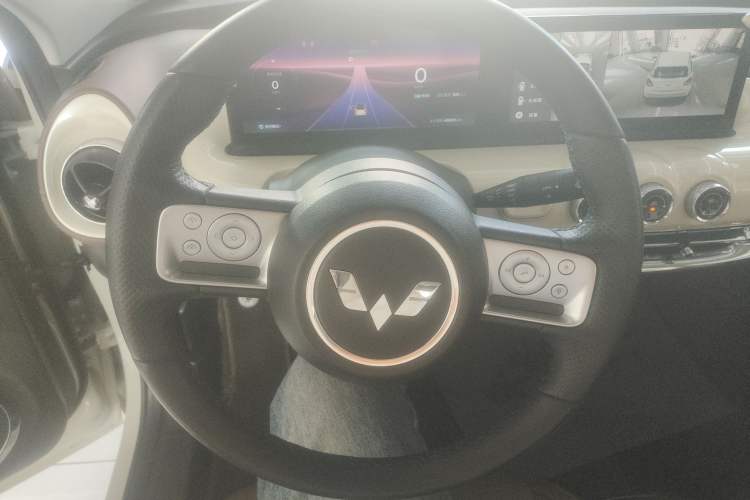 Used Wuling Bingo 2023 333 km Lingxi Connected+ Version Steering Wheel
