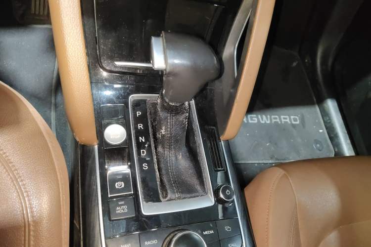 Used BORGWARD BX7 2016 28T 2WD Luxury Edition 7-seater
