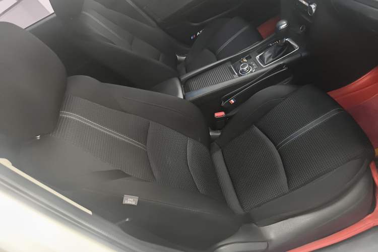 Used Mazda Mazda 3 Axela 2017 Sedan 1.5L Automatic Luxury Model Emission Standard China V