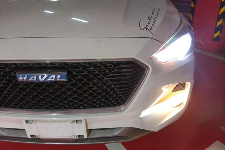 Used Haval M6 2017 1.5T Automatic Two-Wheel Drive Elite Model
