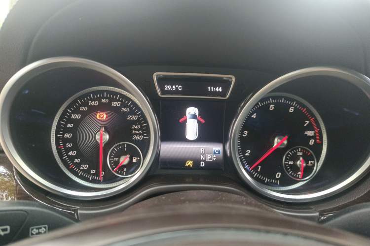 Used Mercedes-Benz GLS 2017 GLS 400 4MATIC Dynamic Model Instrument Cluster