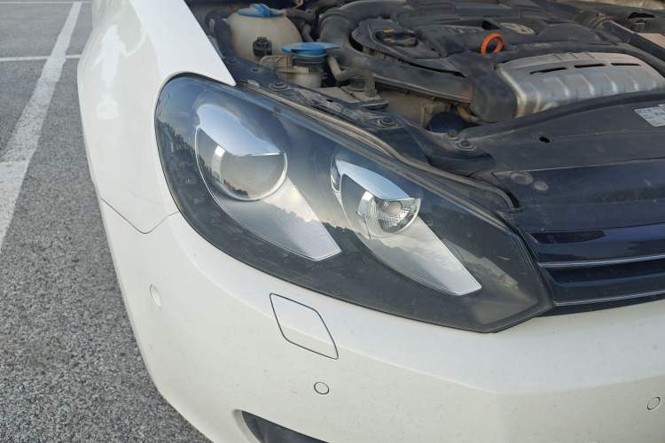 Used Volkswagen Golf 2012 1.4TSI Luxury Convertible Edition
