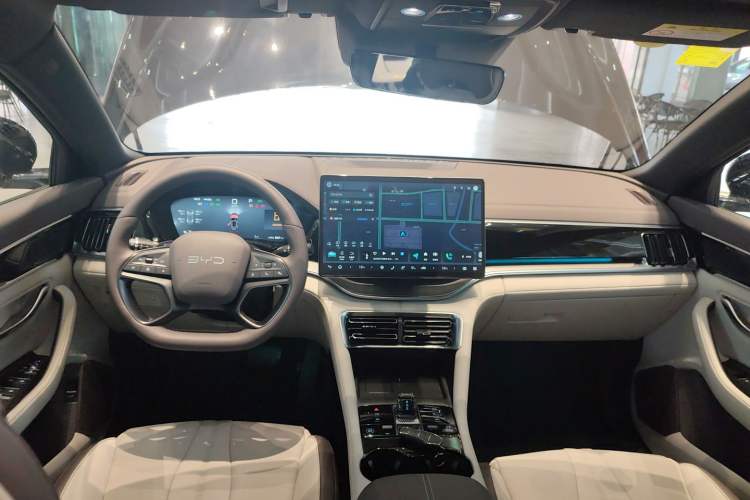 Used BYD Song PLUS New Energy 2025 DM-i Intelligent Driving 160KM Flagship Model