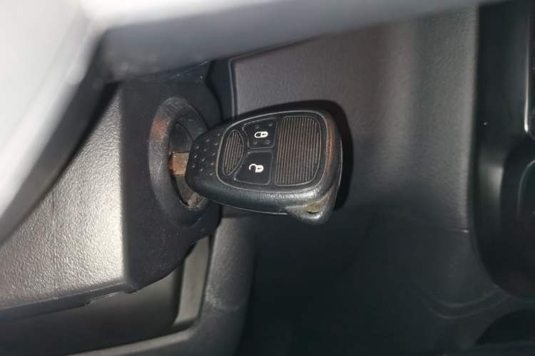 Used Jeep Compass 2014 Revised Version 2.4L Four-Wheel Drive Comfort Edition Vehicle Key