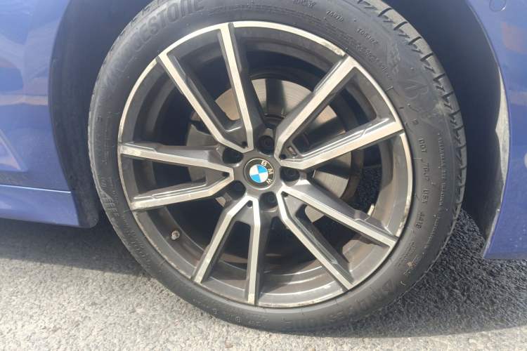 Used BMW 3 Series 2020 Facelifted 325Li xDrive M Sport Package Right Front Wheel Hub