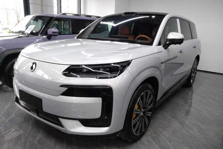 Used Denza N9 2026 Model Zunyue Model