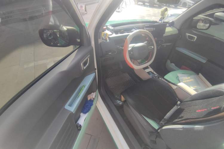 Used Geely Galaxy Panda 2023 Panda Mini 200km Endurance Bear
