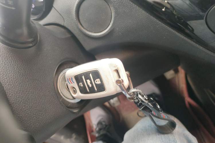 Used CHANGAN CS15 2016 1.5L Manual Luxury Edition
