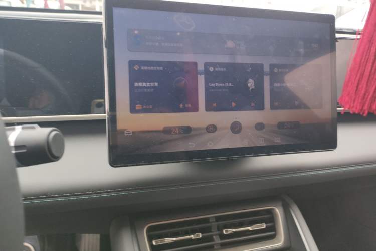 Used BYD Qin L 2024 DM-i 80KM Beyond Model Audio And AC Panel