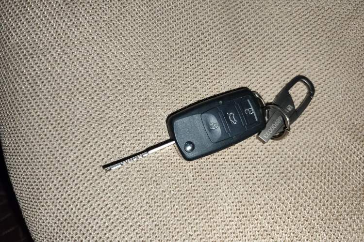 Used Volkswagen Santana Vista 2008 1.8L Manual Comfort Edition Vehicle Key