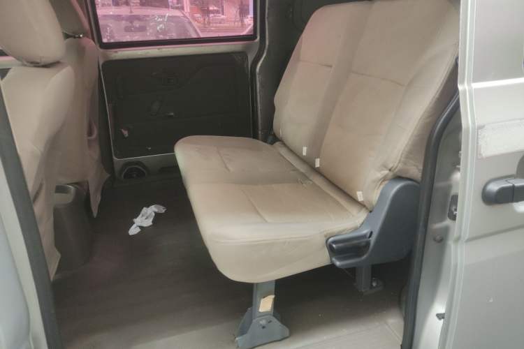 Used Wuling Rongguang V 2016 1.5L Practical Version
