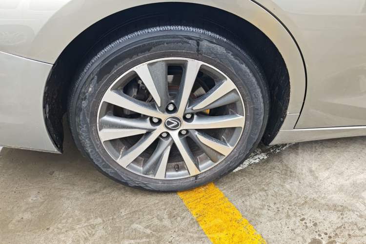 Used Lexus ES 2020 200 Excellence Edition