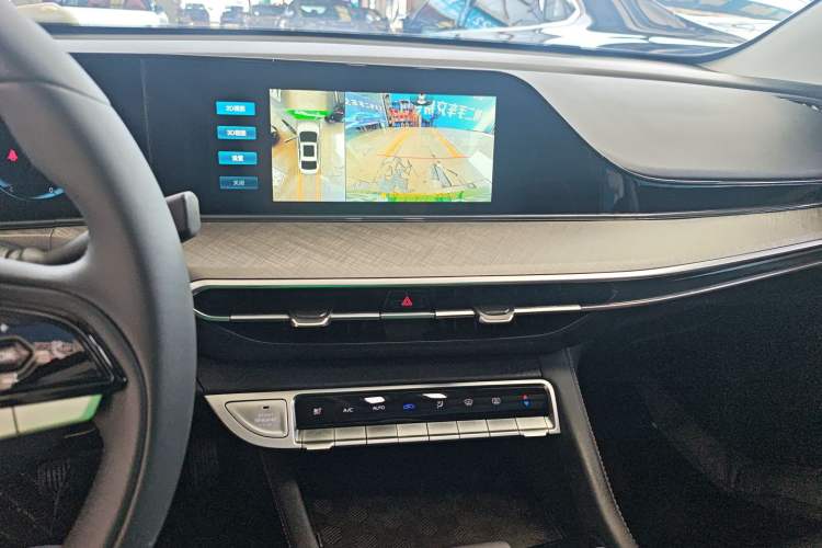 Used Changan Eado 2024 PLUS Blue Whale NE 1.4T GDI DCT High-Energy Edition