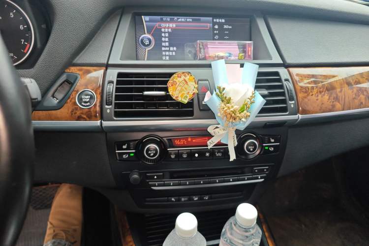 Used BMW X5 2011 xDrive35i Luxury Model Audio And AC Panel